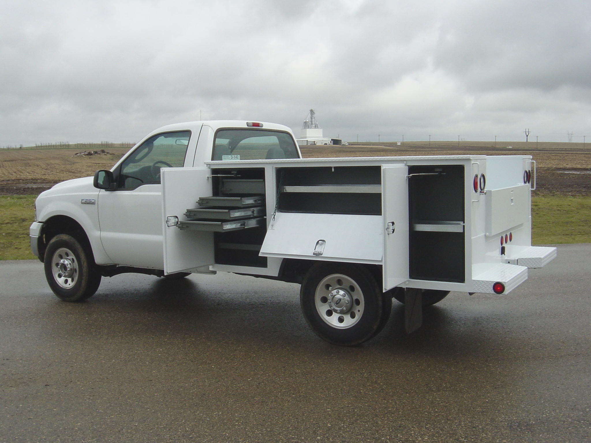 Dakota service bodies installed by Oklahoma Upfitters